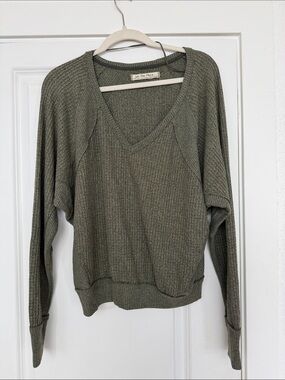 Free People Olive Green V-Neck Ribbed Women’s Top